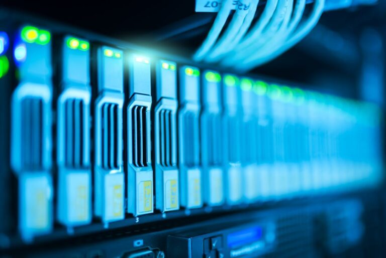 Switch de red empresarial Cisco